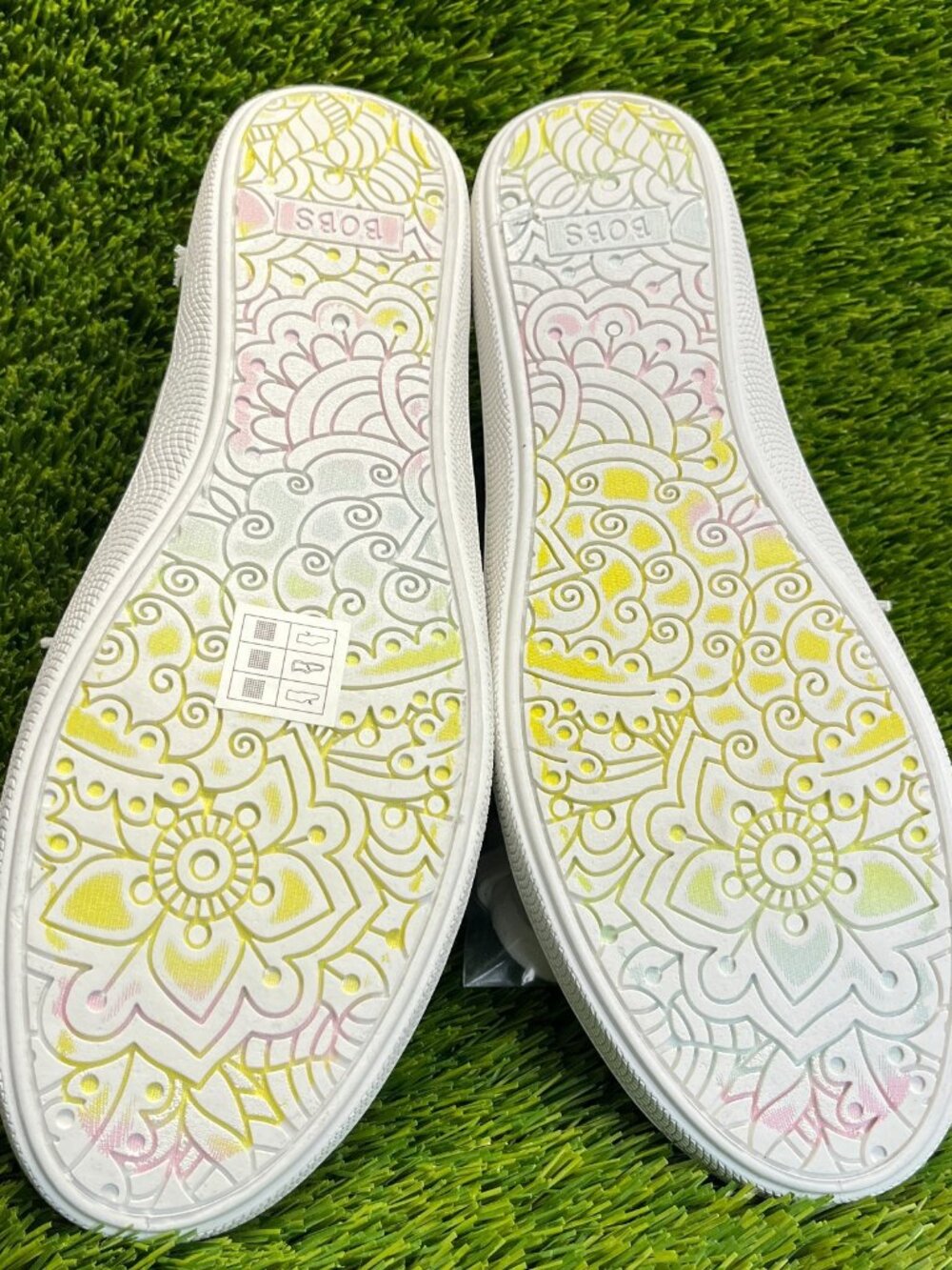 Skechers BOBS B Cute Womens Size 11 Triple White Casual Walking Slip On Shoes - Picture 7 of 10